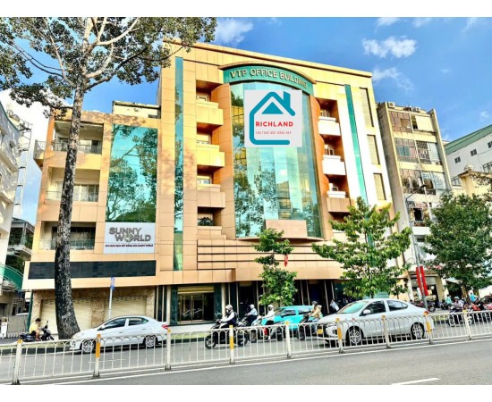 CHO THUÊ MẶT BẰNG TÒA NHÀ GÓC 2MT – 193-195-197-199-201-203 TRẦN HƯNG ĐẠO, Q.1. Giá 36.000$