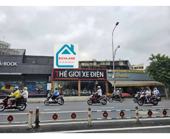 Cho thuê nhà mặt tiền 72 Nguyễn Thái Sơn P.4, Q.Gò Vấp. Giá thuê: 43 triệu