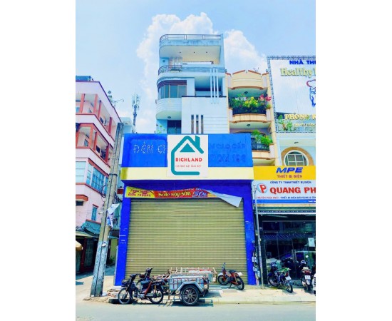 Cho Thuê Nhà GÓC 2MT: 196 Tô Hiến Thành, Phường 15, Quận 10, TPHCM. Giá 160 Triệu