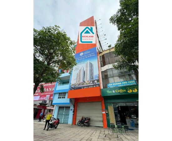 Cho thuê nhà mặt tiền: 335 Điện Biên Phủ, P.25, Q.Bình Thạnh. Giá 180 triệu