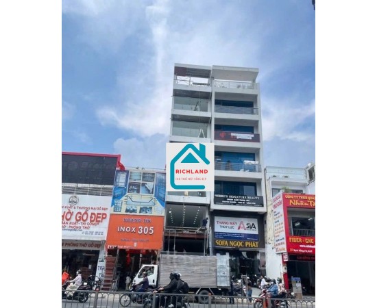 Cho thuê nhà mặt tiền 307 Bạch Đằng P.2, Q.Bình Thạnh+Giá thuê: 150 Triệu
