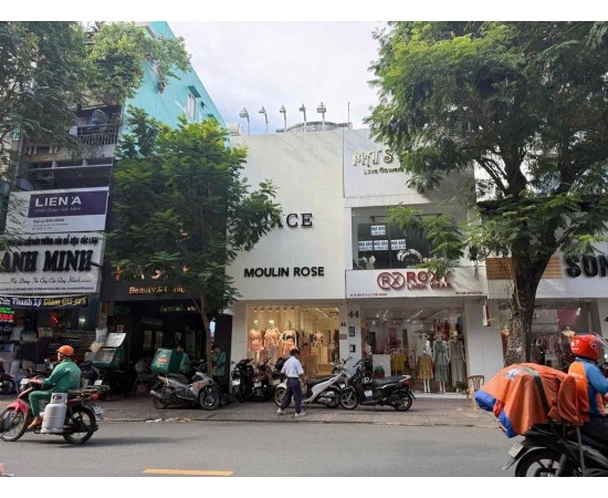 Cho thuê nhà mặt Tiền:  44-46 Lê Văn Sỹ, P.11, Q.Phú Nhuận. Giá 150 triệu