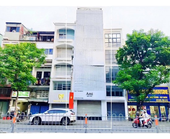 Cho thuê nhà mặt tiền: 115 - 115B Nguyễn Cư Trinh, P.Nguyễn Cư Trinh, Q.1. Giá 180 Triệu