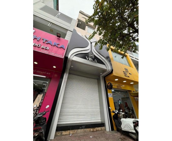 Cho thuê nhà Góc 2 Mặt Tiền: 560 Nguyễn Đình Chiểu, P.4, Q.3. Giá 50 triệu