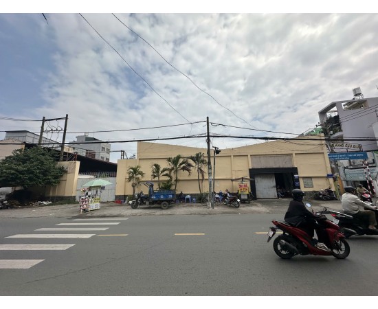 Cho thuê nhà: 2 mặt tiền: 732 Lê Đức Thọ, phường 15, Gò Vấp (cũ). Nay là phường An Hội Đông_Giá 114 