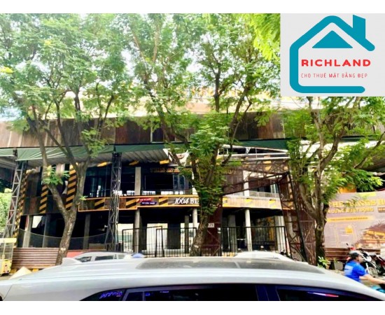 CHO THUÊ SIÊU PHẨM 2.500M² – 179 CAO THẮNG, QUẬN 10 – GÓC NGÃ TƯ SẦM UẤT. GIÁ 450 TRIỆU