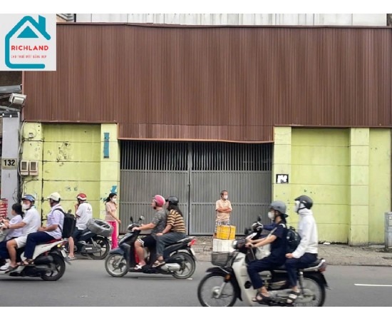 Cho thuê nhà mặt tiền 130 Nguyễn Thái Sơn, P.3, Q.Gò Vấp. Giá 130 triệu