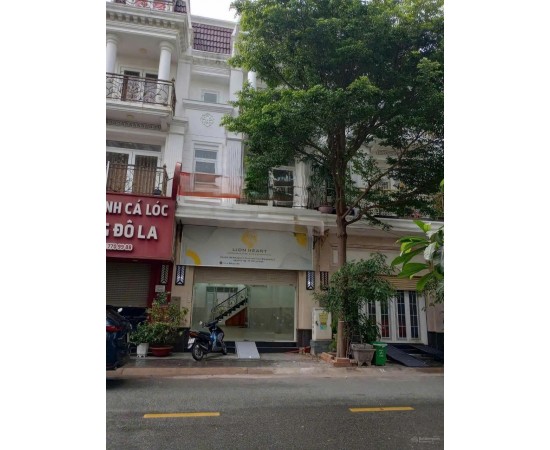 Cho thuê nhà mặt tiền 126 đường số 7 Cityland Center Hills P7 Gò Vấp. Giá 42 triệu