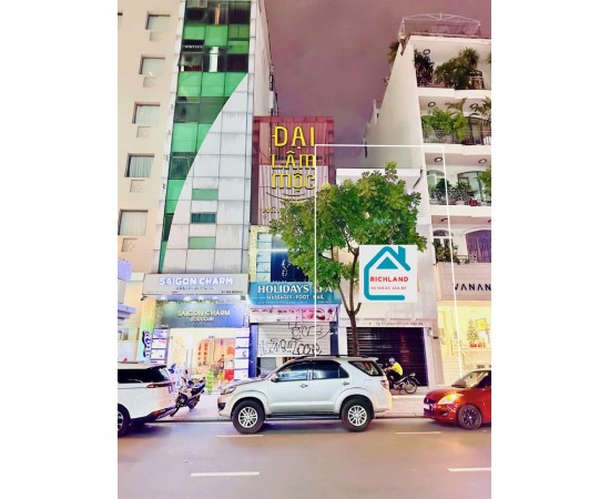 Cho Thuê Nhà Mặt Tiền: 157 Lý Tự Trọng, Phường Bến Thành, Quận 1, TPHCM. Giá 6.800 usd