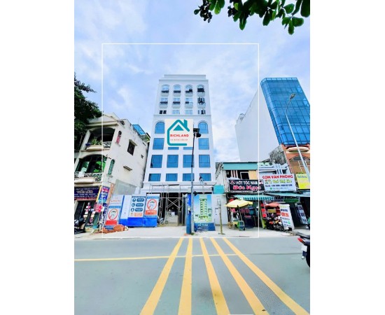 Cho Thuê Toà Nhà Mặt Tiền: 9-11-13 Phổ Quang, Phường 02, Quận Tân Bình, TPHCM. Giá 600 triệu