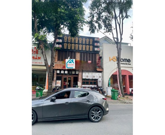 Cho thuê nhà mặt tiền 47 Song Hành, Quận 2. Giá 140 Triệu