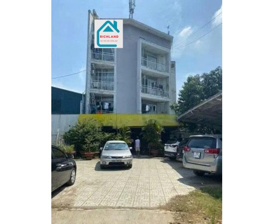 Cho thuê Tòa Nhà mặt tiền : Số 305 Võ Trần Chí, Phường Tân Tạo, Quận Bình Tân. Giá thuê : 200 triệu/