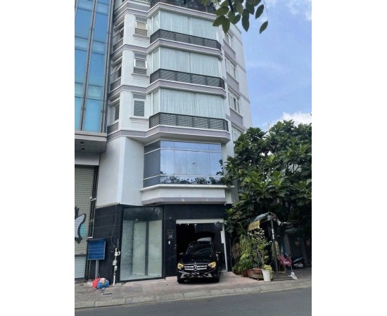 Cho thuê Nhà mặt tiền : 652 Trường Sa, Phường 15, Quận Phú Nhuận. Giá thuê : 50 triệu/ tháng 