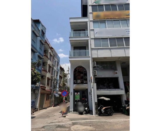 Cho thuê Nhà Góc 2 mặt tiền : 384 Nam Kỳ Khởi Nghĩa, Quận 3. Giá thuê : 45 triệu/tháng.