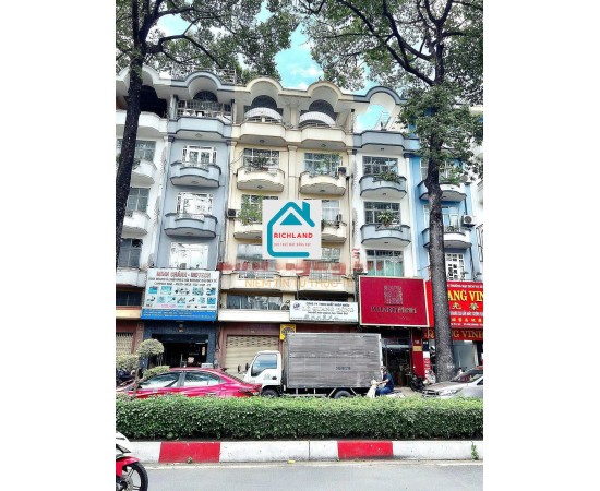 Cho thuê Nhà mặt tiền : 107-109 An Dương Vương, Phường 8, Quận 5. Giá thuê : 300 triệu/tháng