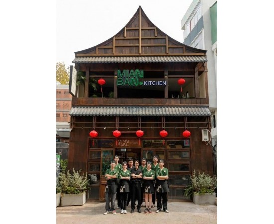 Cho thuê Nhà mặt tiền : 77i Bùi Thị Xuân, Quận 1. Giá thuê : 55 triệu/tháng