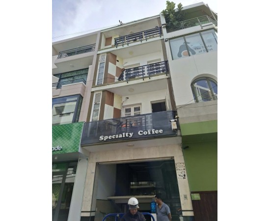 Cho thuê Nhà mặt tiền : 41 Hoa Hồng, Quận Phú Nhuận. Giá thuê : 55  triệu/tháng