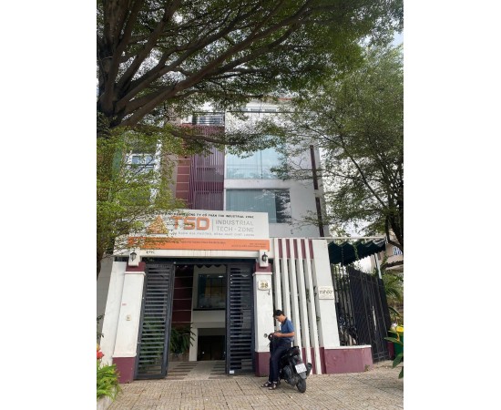 Cho thuê Nhà : 28 Bát Nàn, Quận Thủ Đức. Giá thuê : 100 triệu/tháng