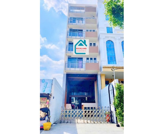 Cho thuê Nhà mặt tiền : 27D Quốc Hương, Phường Thảo Điền, Quận 2. Giá thuê : 200 triệu/tháng (chưa V