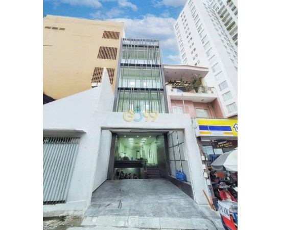 Cho thuê Nhà mặt tiền : 1 Nguyễn Văn Nguyễn, Quận 1. Giá thuê : 110 triệu/tháng