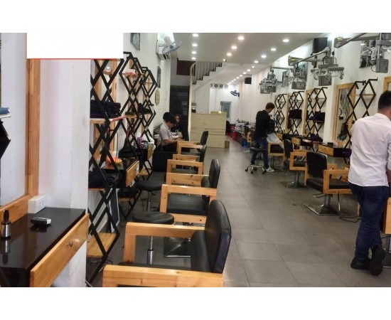 Cho thuê Nhà mặt tiền : 96A Lê Quang  Định, Phường 14, Quận Bình Thạnh. Giá thuê : 50 triệu/tháng