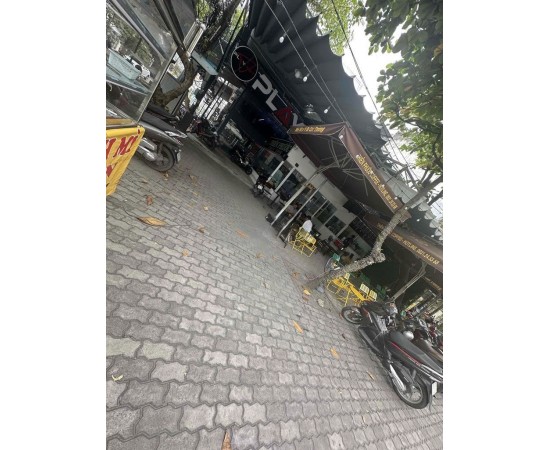 Cho thuê Nhà Góc 2 mặt tiền : 9G Lâm Văn Bền, Quận 7. Giá thuê : 120 triệu/tháng