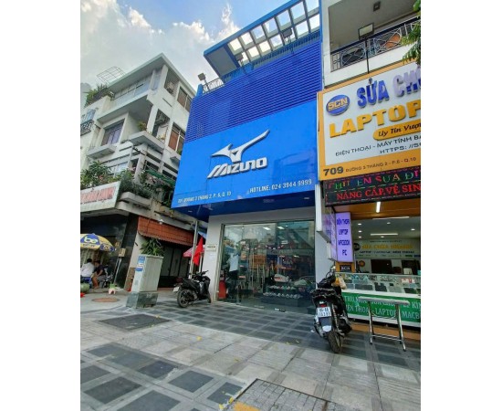 Cho thuê Nhà Góc 2 mặt tiền : 707 Đường 3/2, Quận 10. Giá thuê : 55 triệu/tháng