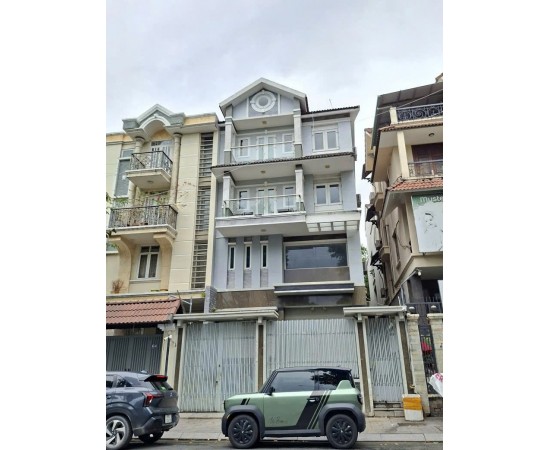 Cho thuê Nhà mặt tiền : 62 Hoa Phượng, Phường 2, Quận Phú Nhuận. Giá thuê : 50 triệu/tháng