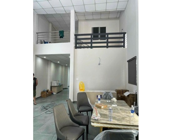 Cho thuê Nhà mặt tiền : 11A Bửu Đình, Phường 2, Quận 6. Giá Thuê : 30 triệu/ tháng