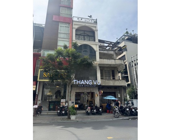 Cho thuê Nhà mặt tiền : 201 Calmette, Phường Nguyễn Thái Bình, Quận 1. Giá thuê : 140 triệu/tháng