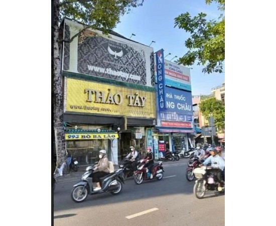 Cho thuê Nhà mặt tiền : 995 Hoàng Sa, Quận 3. Giá thuê : 45 triệu/tháng