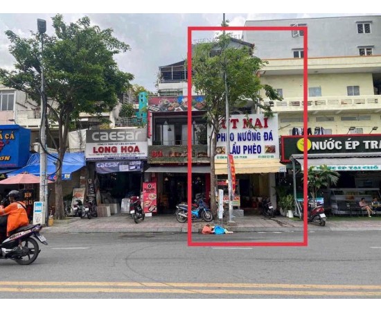 Cho thuê Nhà mặt tiền : 2 Đồng Nai, Phường 15, Quận 10. Giá thuê : 60 triệu/tháng