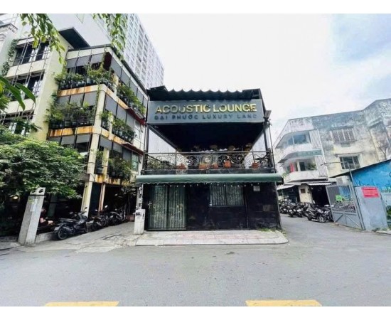 Cho thuê Nhà 3 mặt tiền : 214/19  Nguyễn Văn Nguyễn, Quận 1. Giá thuê : 80 triệu/tháng