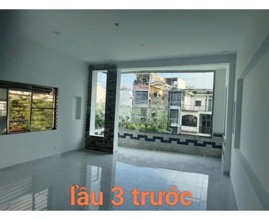 Cho thuê Nhà mặt tiền : 161 Âu Cơ, Phường 14, Quận 11. Giá thuê : 70 triệu/tháng