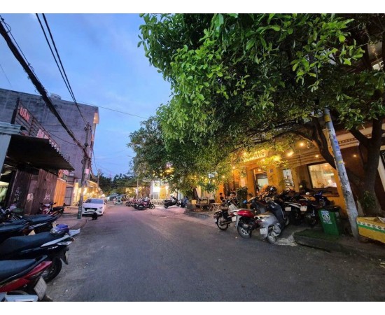 Cho thuê Nhà : 009 KDC Miếu Nổi, Quận Bình Thạnh. Giá thuê : 55 triệu/tháng