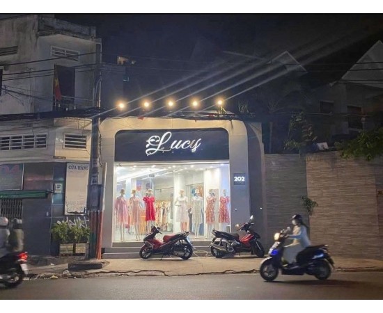 Cho thuê Nhà : 202 Huỳnh Văn Bánh, Quận Phú Nhuận. Giá thuê : 38 triệu/tháng