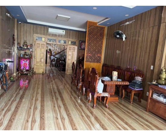 Cho thuê Nhà mặt tiền : 460 Bình Quới, Phường 28, Quận Bình Thạnh. Giá thuê : 25 triệu/tháng