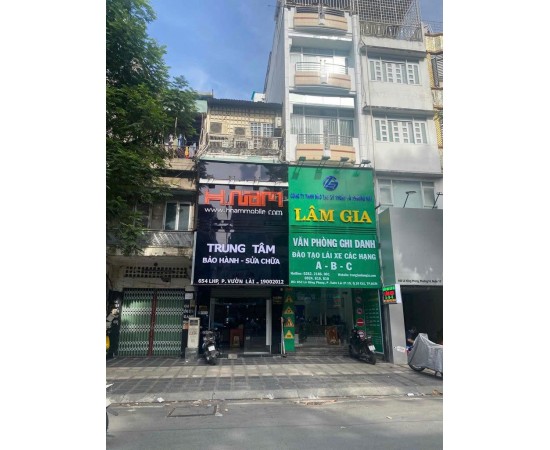 Cho thuê Nhà mặt tiền : 654 Lê Hồng Phong, Phường 10, Quận 10. Giá thuê : 26 triệu/tháng