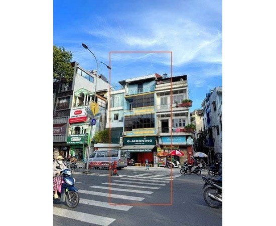 Cho thuê Nhà :  197 Đường 3/2, Quận 10. Giá thuê : 40 triệu/tháng