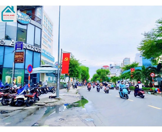 Cho Thuê Nhà Mặt Tiền : 513-515 Sư Vạn Hạnh, Phường 12, Quận 10, TPHCM. Giá cho thuê : 170 triệu / t