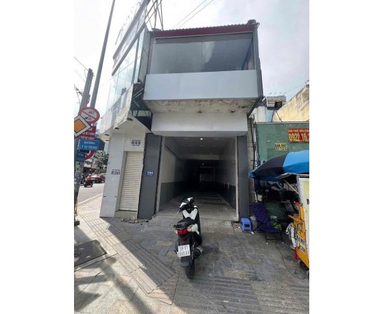 Cho thuê NHÀ GÓC 2 MẶT TIỀN : 290 Lý Tự Trọng, Quận 1. Giá thuê : 135 triệu/tháng