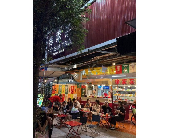 Cho thuê Nhà mặt tiền : 178 Nguyễn Hữu Thọ, Quận 7. Giá thuê : 30 triệu/tháng