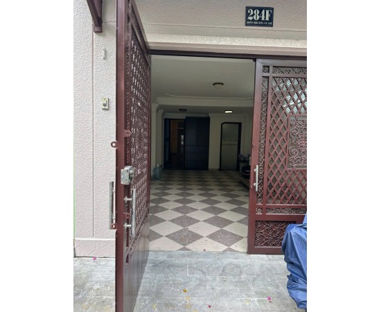 Cho thuê Nhà mặt tiền :  284F Nguyễn Trọng Tuyển, Quận Phú Nhuận. Giá thuê : 45 triệu/tháng