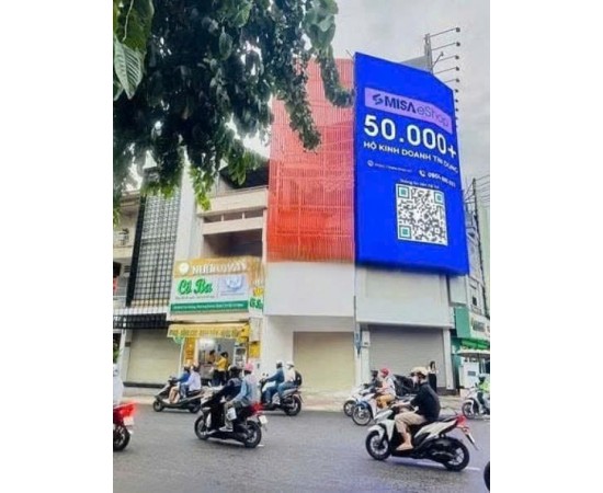 Cho thuê Nhà mặt tiền : 114 Đinh Tiên Hoàng, Quận 1. Giá thuê : 45 triệu/tháng