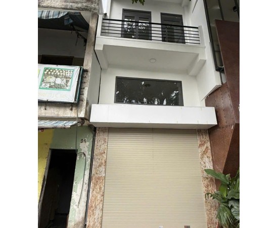 Cho thuê Nhà mặt tiền : 23 Phạm Văn Đồng, Phường 3, Quận Gò Vấp. Giá thuê : 35 triệu/tháng