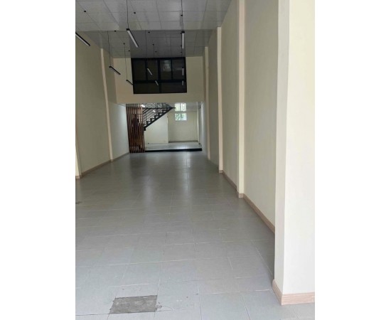 Cho Thuê Nhà : 216 Hoàng Hoa Thám, Quận Tân Bình. Giá thuê : 40 triệu/tháng