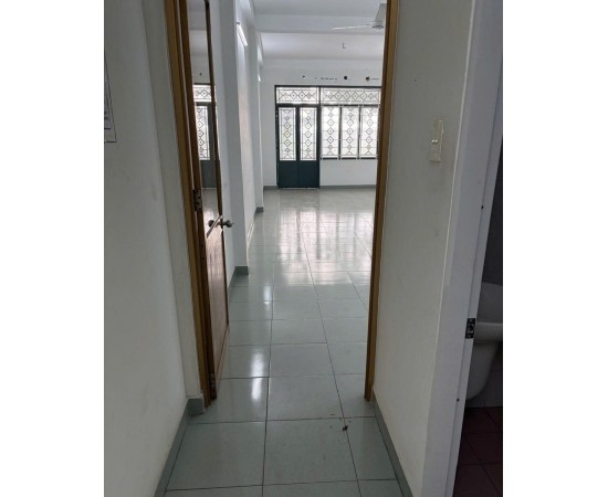 Cho thuê nhà mặt tiền  290 Lý Thường Kiệt, Q.10. Giá thuê: 60 triệu/tháng