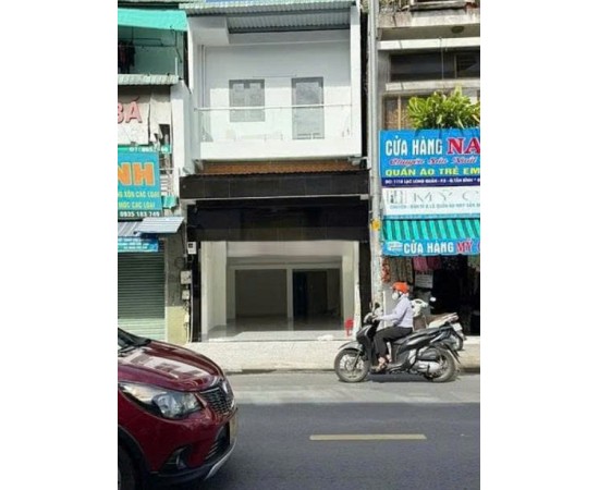 Cho thuê Nhà mặt tiền : 1120 Lạc Long Quân, Quận Tân Bình. Giá thuê : 38 triệu/tháng