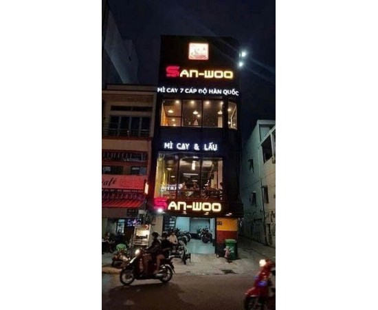 Cho Thuê Nhà Góc 2MT : 643 Xô Viết Nghệ Tĩnh, Quận Bình Thạnh. Giá thuê : 50 triệu/tháng