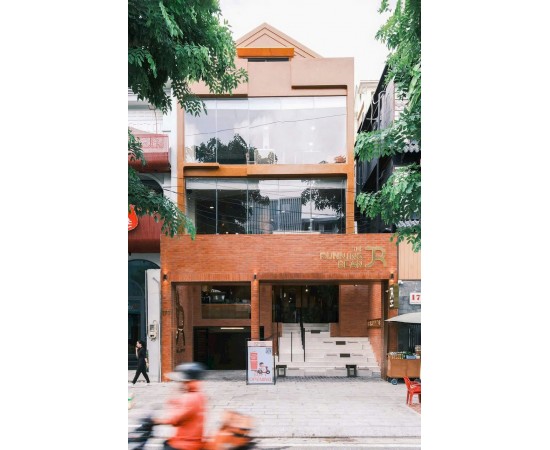 Cho thuê Nhà mặt tiền : 177 Phan Xích Long, Phường 2, Quận Phú Nhuận. Giá thuê : 173 triệu/tháng (ch